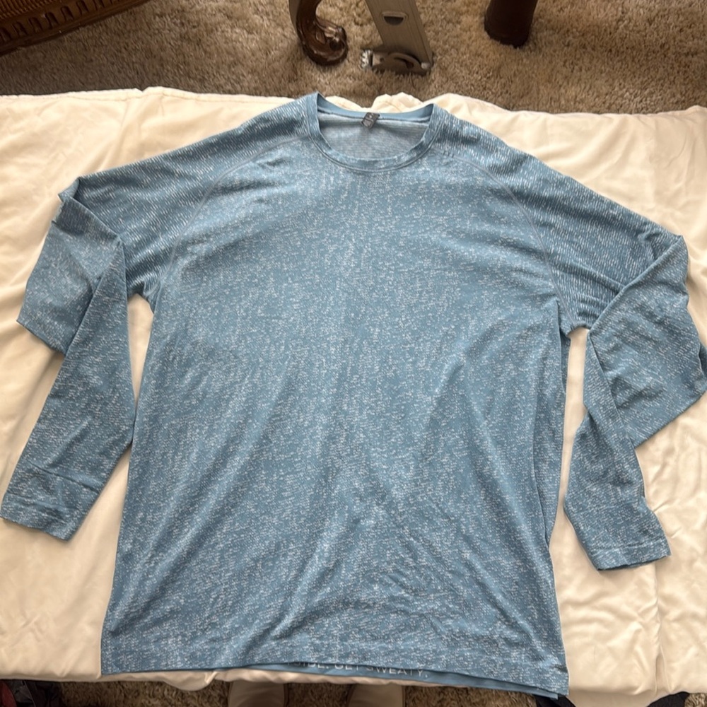 Lululemon Mens Swiftly Tech Long Sleeve Work Out Blue Shirt Size XL